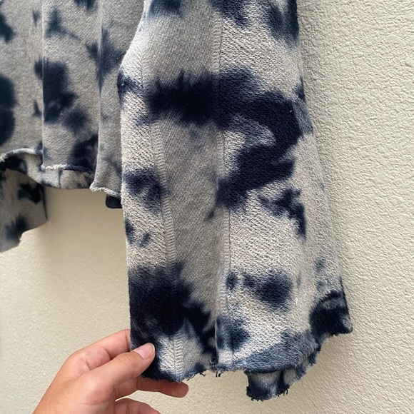 Splendid Tie-Dye Sweater - Picture 2 of 5